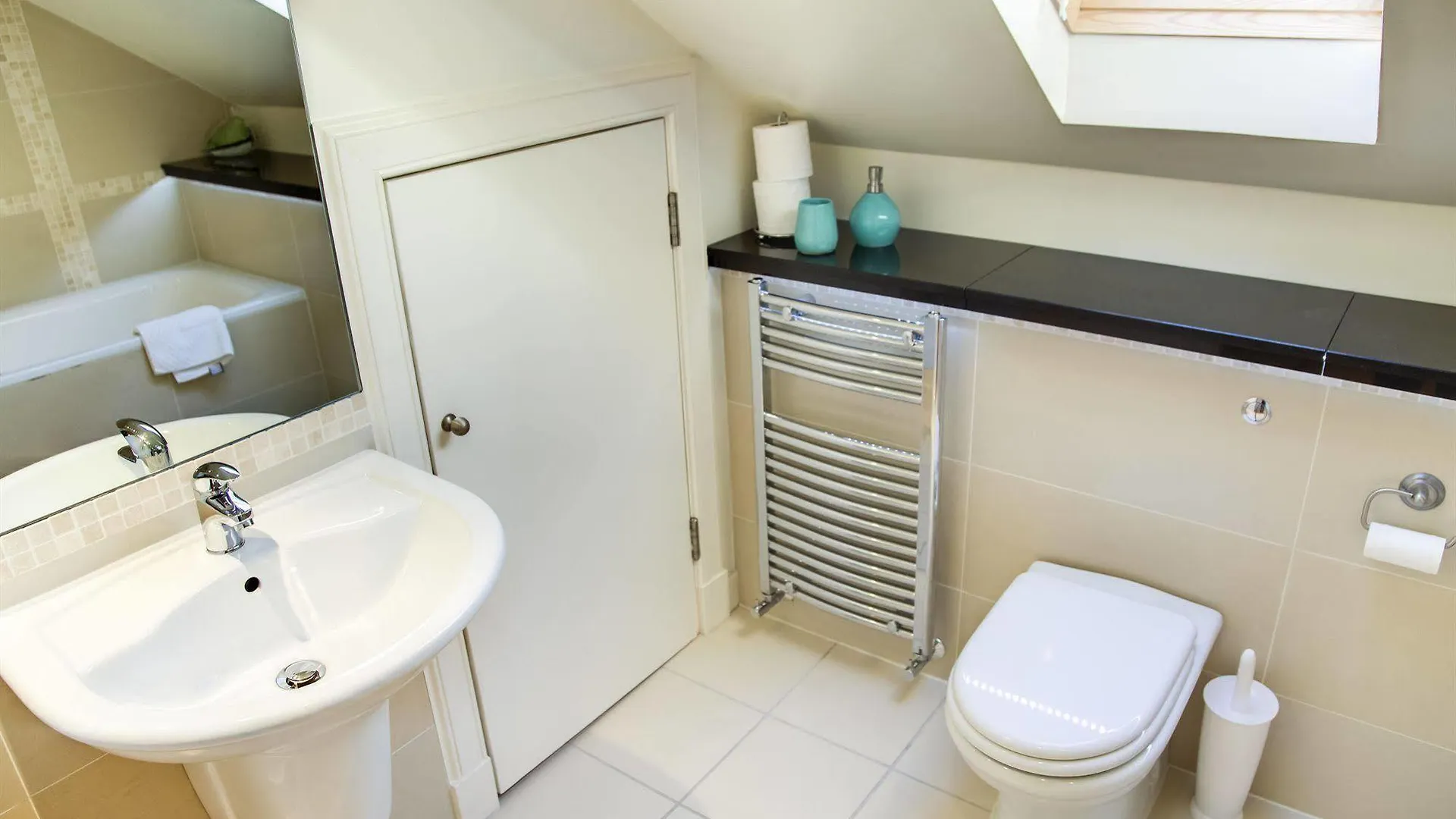 Clarendon Luxury Apartments EDI